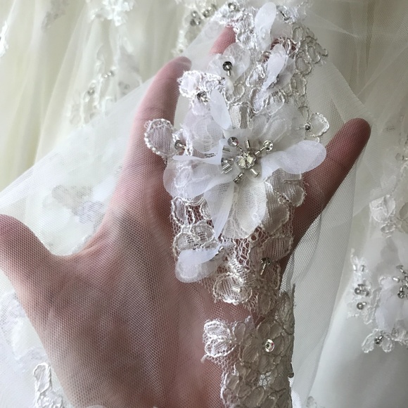 NWT tea length Wedding dress - Picture 4 of 15